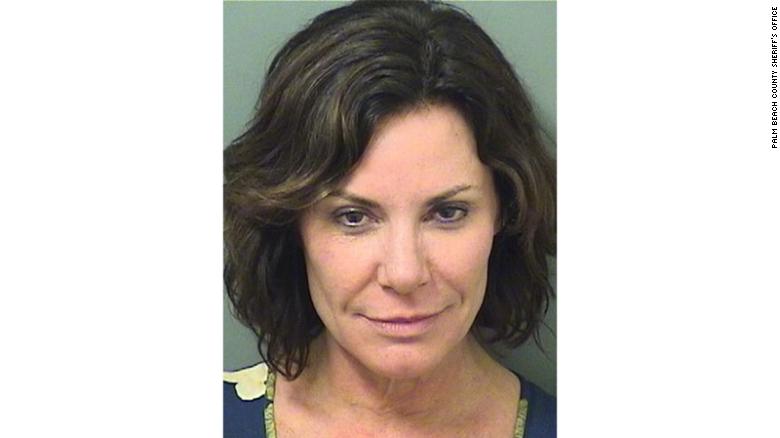 Foto de mulher presa em 2017 foi utilizada para espalhar not&iacute;cias falsas sobre a vacina&ccedil;&atilde;o contra a Covid-19 – Reprodu&ccedil;&atilde;o/Palm Beach County Jail