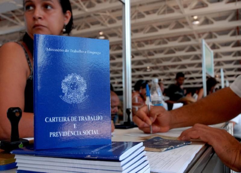 Ao todo são 8.763 oportunidades de emprego em Santa Catarina – Foto: Marcello Casal Jr / Agência Brasil