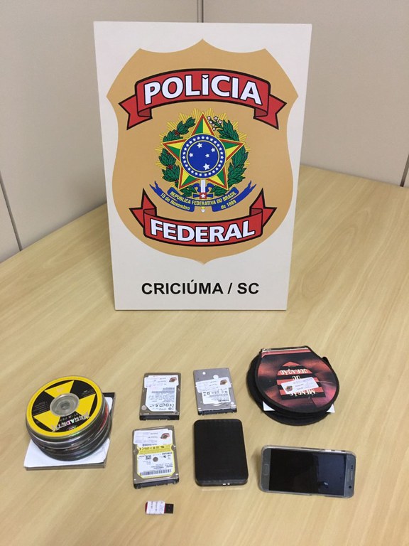 Homem &eacute; preso em flagrante por armazenar cenas de viol&ecirc;ncia sexual contra crian&ccedil;as e adolescentes – Foto: PF/Divulga&ccedil;&atilde;o/ND