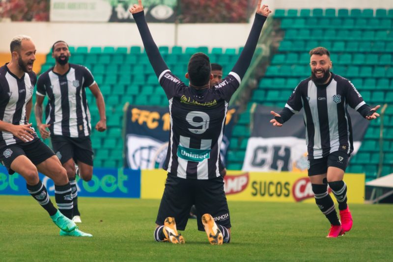 Bruno Paraíba autor do gol do Figueirense diante do Ypiranga.  &#8211; Foto: Patrick Floriani/Figueirense/ND