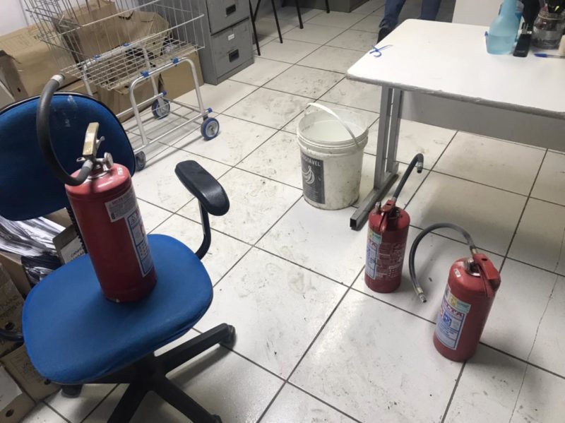 Fogo foi controlado com extintores. – Foto: Prefeitura de Chapecó/Divulgação/ND