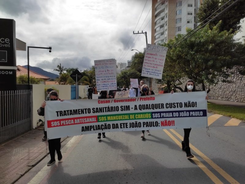 Moradores dos bairros João Paulo e Saco Grande protestam contra ETE – Foto: Divulgação/APPAAJOP