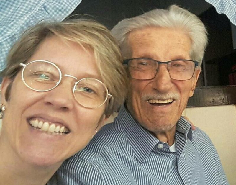 Orlando Cândido de Souza, de 97 anos ao lado da filha, Maria Regina de Souza Soar, vice-prefeita de Blumenau – Foto: Divulgação/ND