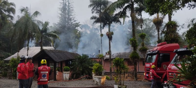 fogo em restaurante em Joinville