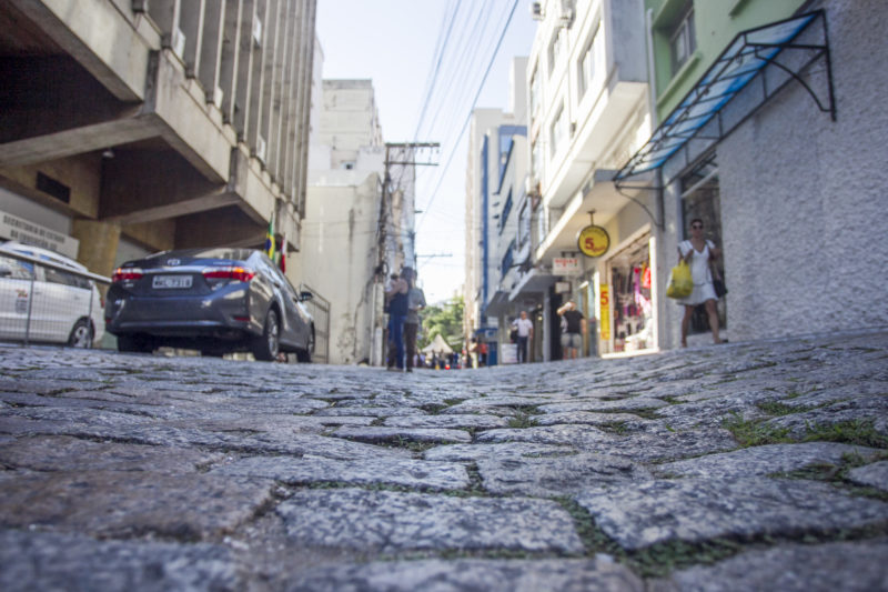 The draft design makes the most of the existing cobblestones on the site – Photo: Marco Santiago/Arquivo/ND