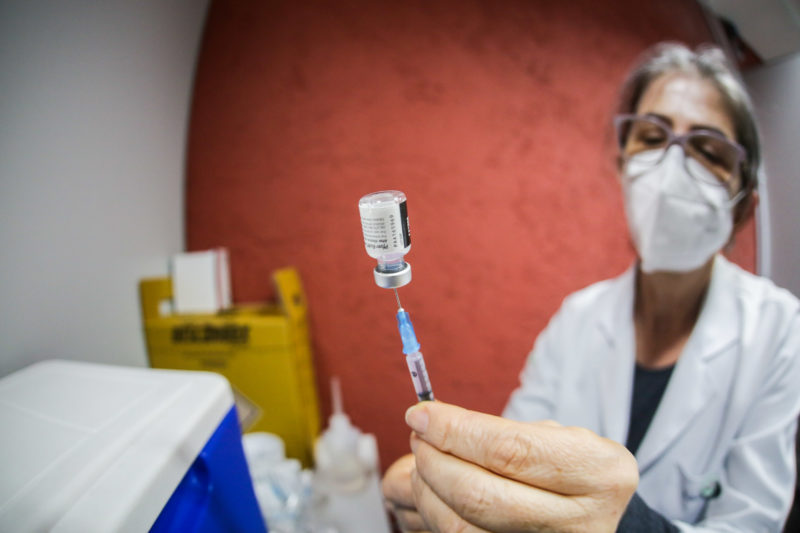 Podem se vacinar pessoas com 18 anos ou mais – Foto: Carlos J&uacute;nior/Divulga&ccedil;&atilde;o ND