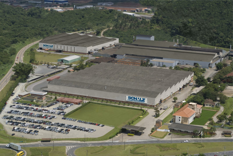 Com fortuna avaliada em R$ 1,21 bilhão, Gert Heinz Schulz, da Metalúrgica Schulz, de Joinville, também está na lista, na 283ª posição. Além dele, outros dois integrantes da empresa aparecem no ranking dos bilionários brasileiros na Forbes – Foto: Divulgação