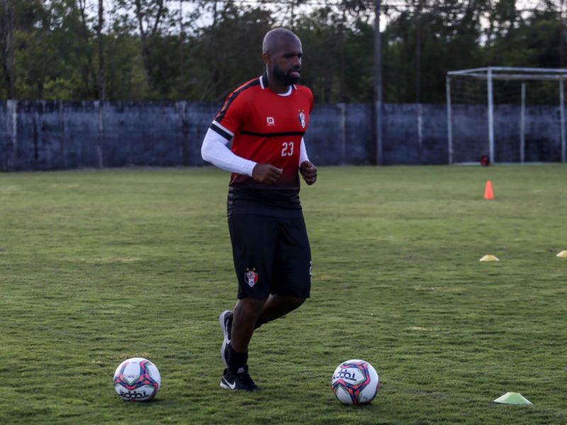 Tadeu deve estrear com a camisa tricolor no pen&uacute;ltimo jogo da fase classificat&oacute;ria – Foto: Vitor Forcellini/JEC/Divulga&ccedil;&atilde;o