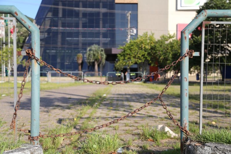 Terreno da Pra&ccedil;a Forte S&atilde;o Luiz – Foto: Arquivo ND