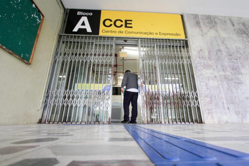 Retorno das atividades presenciais est&aacute; previsto para abril de 2022 – Foto: Leo Munhoz/ND