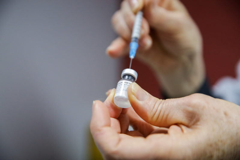 Vacina segue disponível nesta terça-feira na Grande Florianópolis &#8211; Foto: Carlos Jr/ND