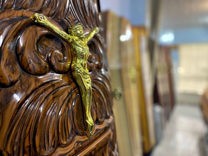 Valor do caix&atilde;o varia entre R$ 2,8 mil a R$ 30 mil – Foto: Nadia Michaltchuk/ND