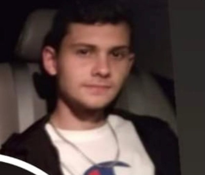 O adolescente Carlos Eduardo Bueno Frenhani, de 17 anos morreu nesta segunda-feira (13) v&iacute;tima de um acidente em Crici&uacute;ma – Foto: Divulga&ccedil;&atilde;o/Internet