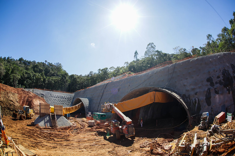 Construção do túnel está em andamento e a obra promete ser entregue em dezembro de 20223 &#8211; Foto: Carlos Junior/Arteris