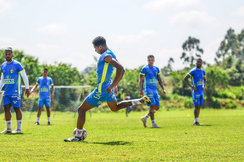 Clube realizou treino antes de encarar o Brasil de Pelotas, nesta quarta – Foto: Jefferson Alves/Brusque/Divulga&ccedil;&atilde;o/ND
