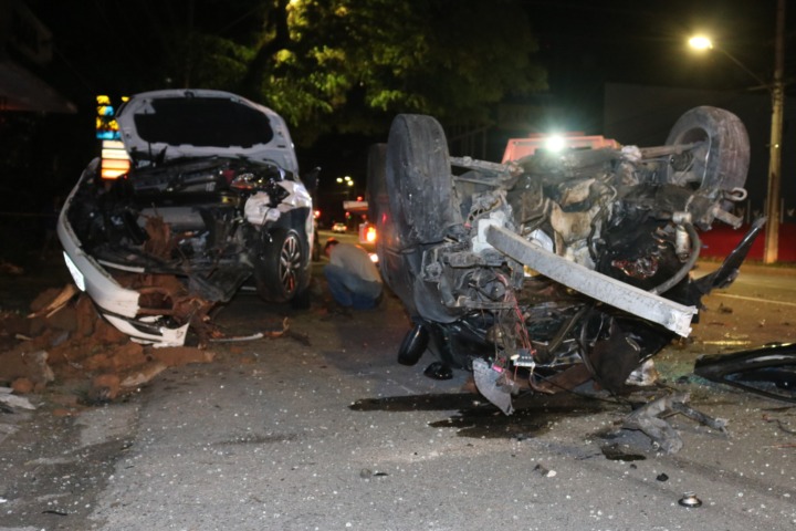 Acidente envolveu um Audi A3 e um Golf