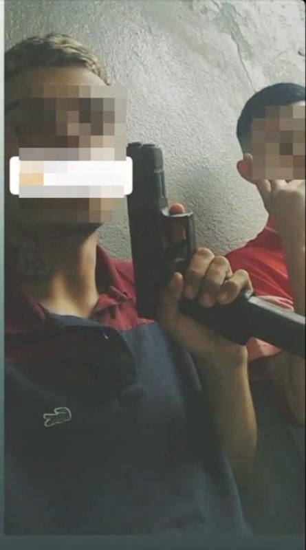Adolescente de 17 anos é morto após atirar contra policiais no Morro do Mocotó, em Florianópolis – Foto: Reprodução/Internet