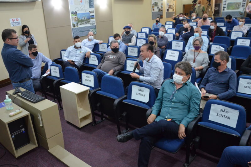 Especialistas alertam prefeitos do sul sobre situa&ccedil;&atilde;o h&iacute;drica e os riscos de desabastecimento. – Foto: Divulga&ccedil;&atilde;o