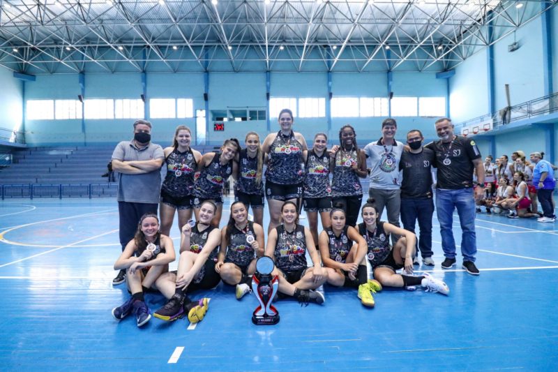 Basket S&atilde;o Jos&eacute;, da Grande Florian&oacute;polis – Foto: FCB/Divulga&ccedil;&atilde;o/ND