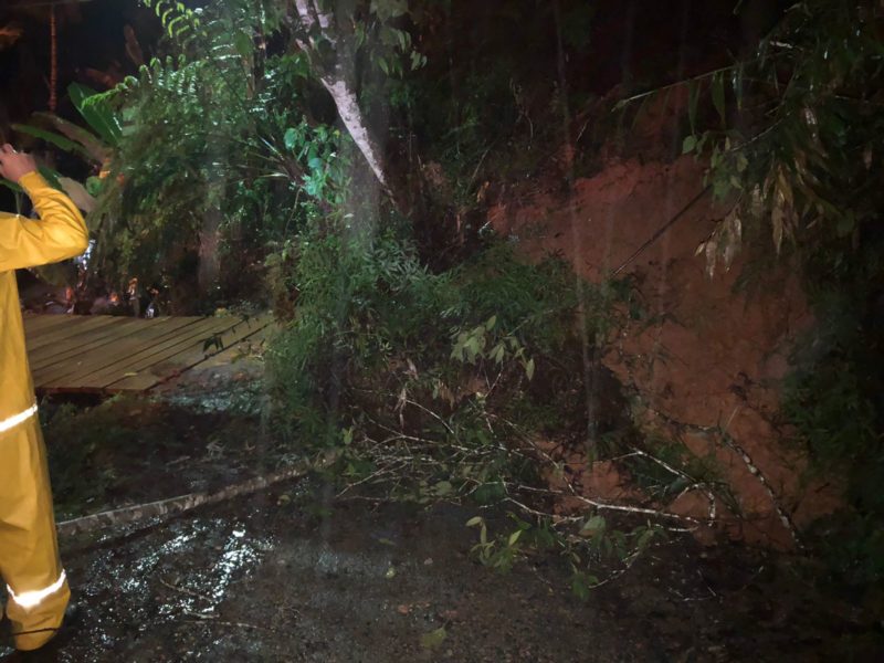 Na região de Blumenau foram registrados alagamentos e deslizamentos – Foto: Divulgação/ND