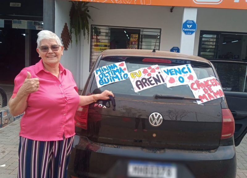 Areni de Oliveira Stirle, de 66 anos, lutou contra o c&acirc;ncer de mama durante tr&ecirc;s anos – Foto: Arquivo pessoal/ND