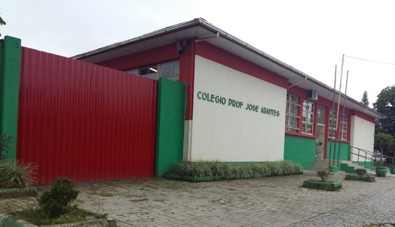 Colégio é da rede pública estadual de Camboriú – Foto: Reprodução/Internet