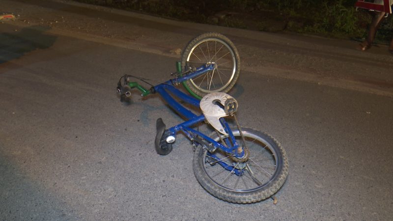 Criança foi atropelada no bairro Vila Nova, na noite de sexta-feira (10) – Foto: Ricardo Alves/NDTV