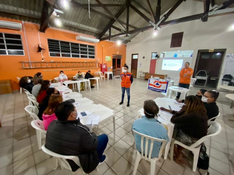 Núcleo Comunitário de Proteção e Defesa Civil. Ajuda de voluntários é essencial no atendimento a emergências – Foto: PMF/Divulgação/ND