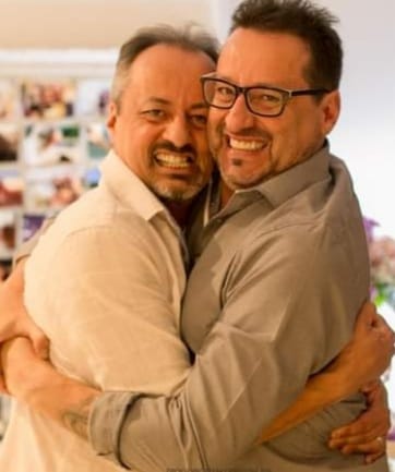 Fabr&iacute;cio, &agrave; esquerda foto e o irm&atilde;o Nico Wolff, &agrave; direita – Foto: divulga&ccedil;&atilde;o/Nico Wolff