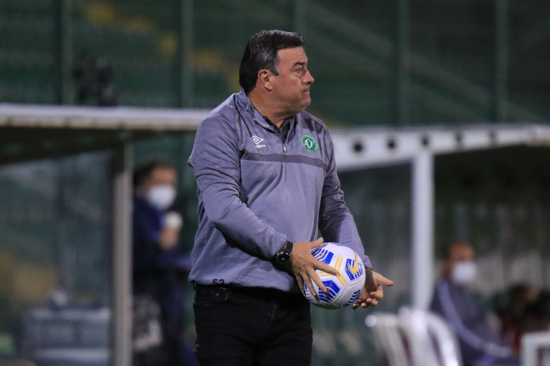 Técnico Pintado, da Chapecoense; situação delicadíssima do Verdão do Oeste na Série A do Campeonato Brasileiro. – Foto: Márcio Cunha/ACF