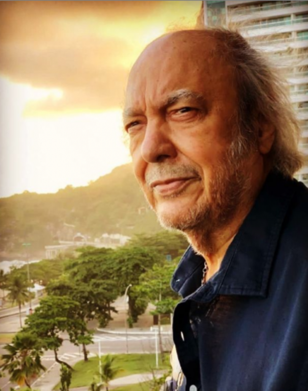 Erasmo agradece sua equipe m&eacute;dica, os f&atilde;s que enviaram ora&ccedil;&otilde;es e mensagens positivas e os amigos e familiares – Foto: Internet/Reprodu&ccedil;&atilde;o/ND