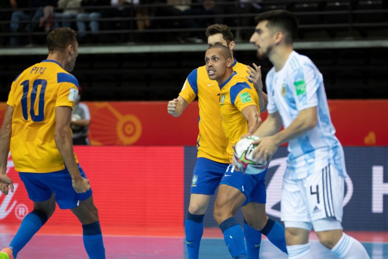 Brasil e Argentina se enfrentaram na semifinal da Copa do Mundo nesta quarta-feira (29) – Foto: Thais Magalh&atilde;es/CBF