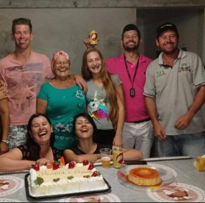 Areni contou com o apoio de seus seis filhos para vencer o c&acirc;ncer de mama – Foto: Arquivo pessoal/ND