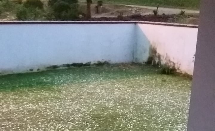 Queda de granizo foi registrada nesta tarde em Massaranduba