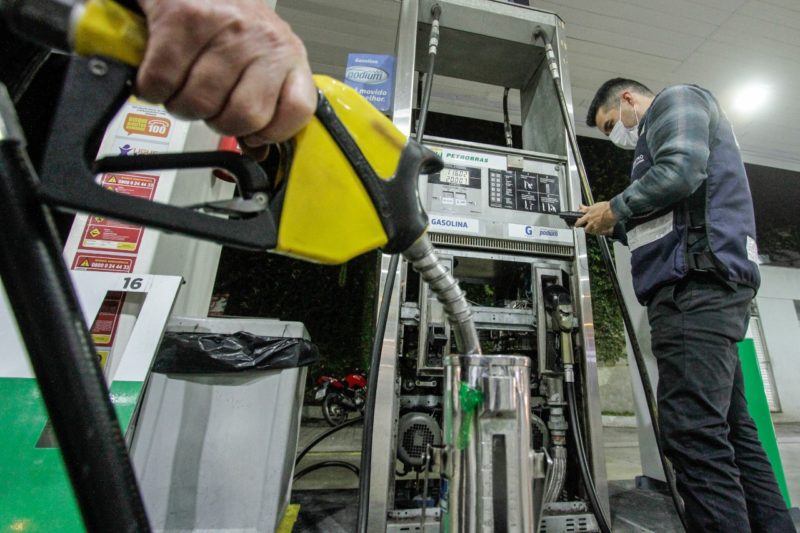 Imetro-SC e o trabalho de fiscaliza&ccedil;&atilde;o dos agentes – Foto: Leo Munhoz/ND