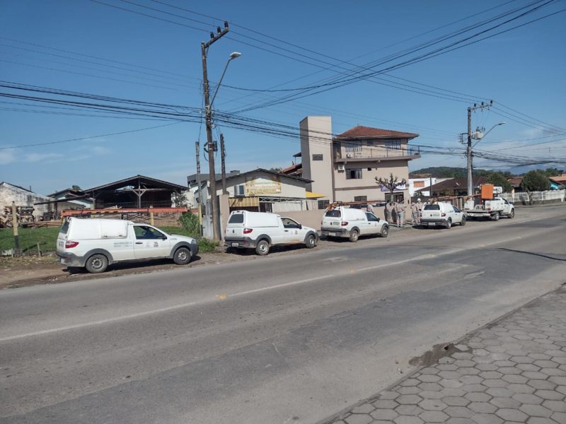 Celesc estima preju&iacute;zo de R$ 10 mil por m&ecirc;s com as liga&ccedil;&otilde;es irregulares – Foto: Celesc/Divulga&ccedil;&atilde;o