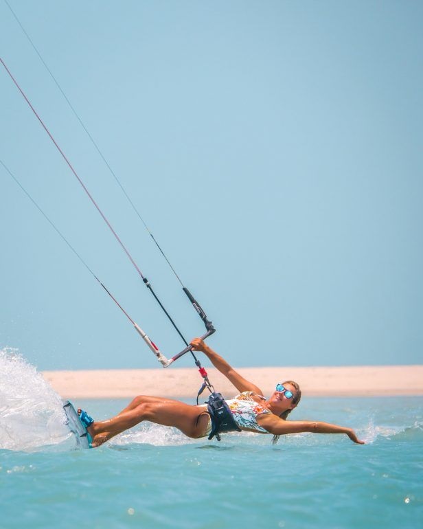 Kitesurfe o esporte que está bombando no momento