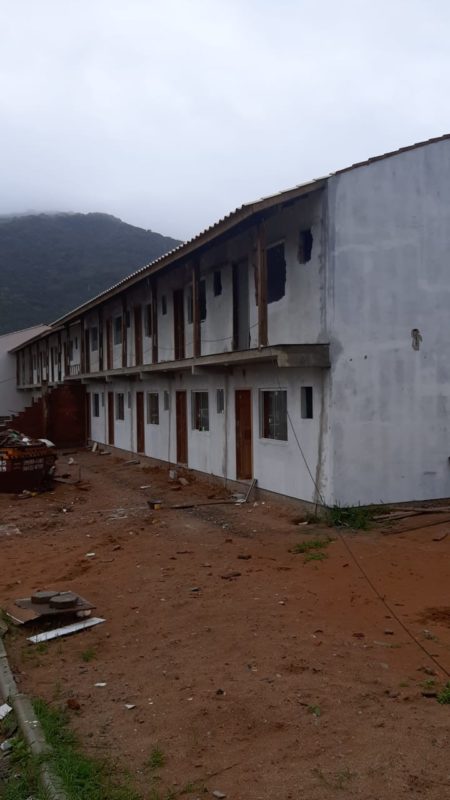 Outra edificação tinha 30 apartamentos irregulares no Norte da Ilha – Foto: PMF/Divulgação/ND