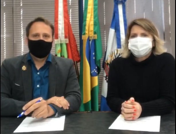 prefeito adriano silva e a vice