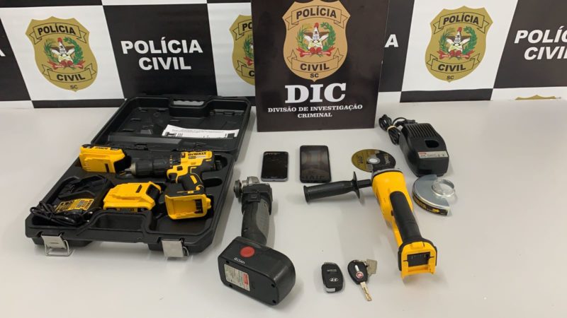 Ferramentas foram apreendidas na operação – Foto: Polícia Civil
