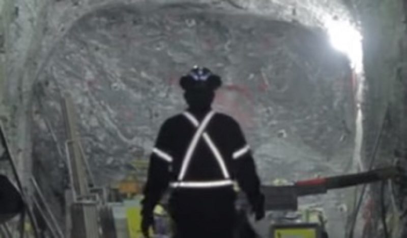 Funcion&aacute;rios da Vale est&atilde;o presos no subsolo na Mina Totten desde o &uacute;ltimo domingo (26) – Foto: Reprodu&ccedil;&atilde;o/ Youtube