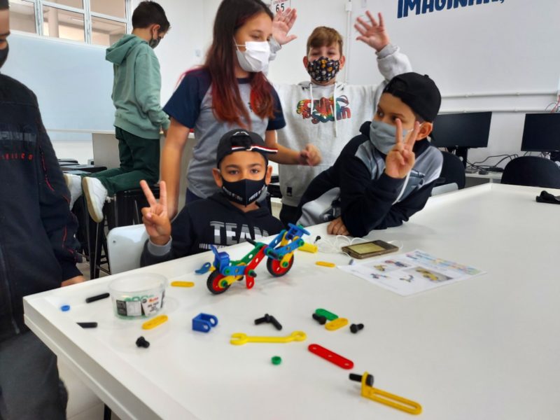 Escola do Futuro da Tapera inclui o componente curricular Maker, que compreende o ensino da robótica – Foto: PMF/Divulgação/ND