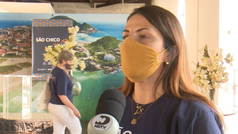 Jamille Machado Douat, coordenadora Núcleo de Turismo da Associação Empresarial de São Francisco do Sul - Foto: Reprodução vídeo da NDTV