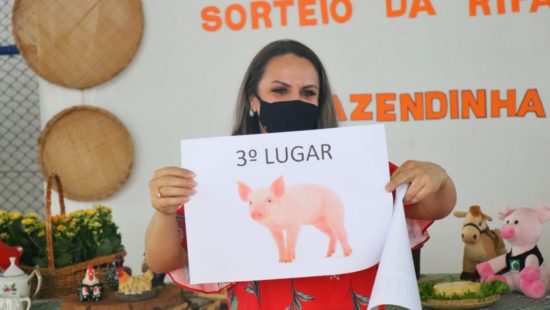 Delegado explica imagens chocantes de carne de cachorro que teriam sido  achadas em SC