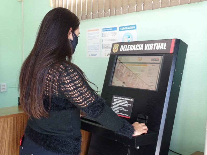 Totens buscam trazer mais acessibilidade à Delegacia Virtua