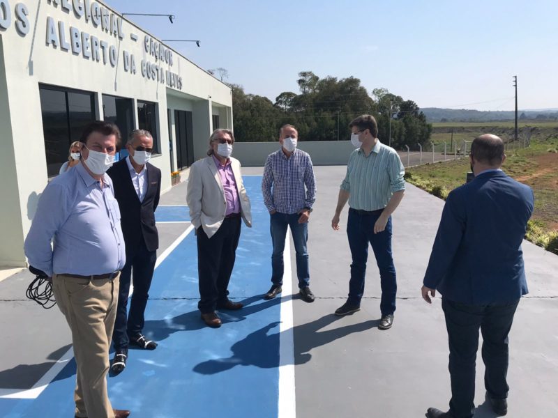 Momentos antes do voo inaugural de Ca&ccedil;ador at&eacute; Florian&oacute;polis – Foto: Prefeitura de Ca&ccedil;ador/Divulga&ccedil;&atilde;o/ND