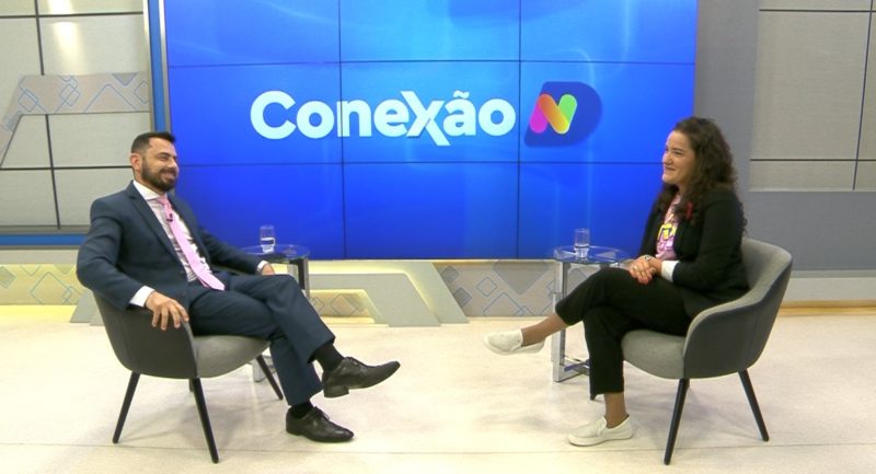 Alexandre Mendonça entrevista Tielle Passos depois de dois anos do fim do programa Terapia de Choque. – Foto: Reprodução/NDTV