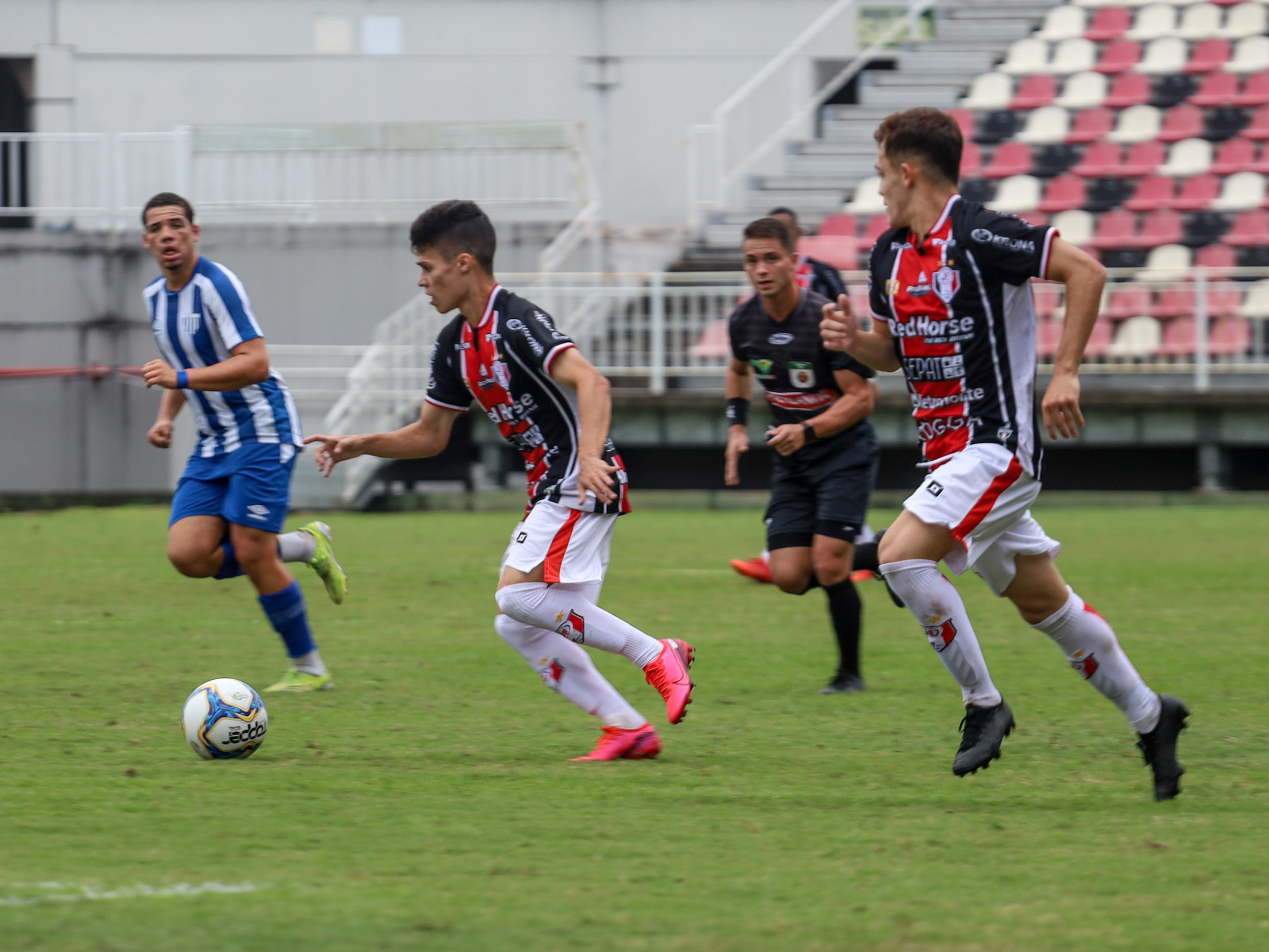 Joinville relaciona 25 jogadores para a Copa SP de Futebol Júnior, joinville