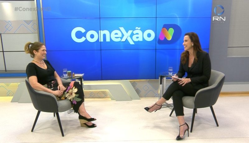 Leyla Spada, jornalista e especialista em roteiros gastron&ocirc;micos, &eacute; a convidada de M&aacute;rcia Dutra – Foto: Reprodu&ccedil;&atilde;o/NDTV