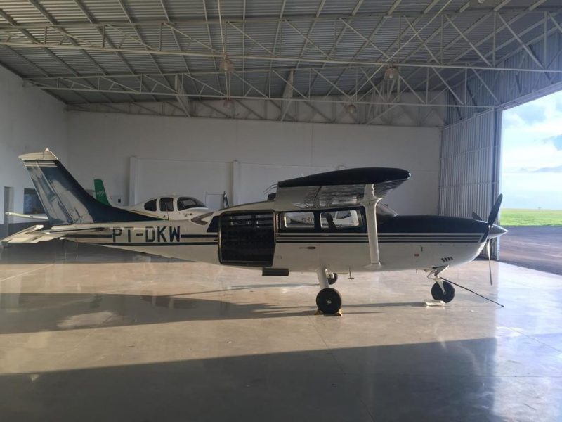 Avi&atilde;o &eacute; roubado por quadrilha fortemente armada no Paran&aacute;